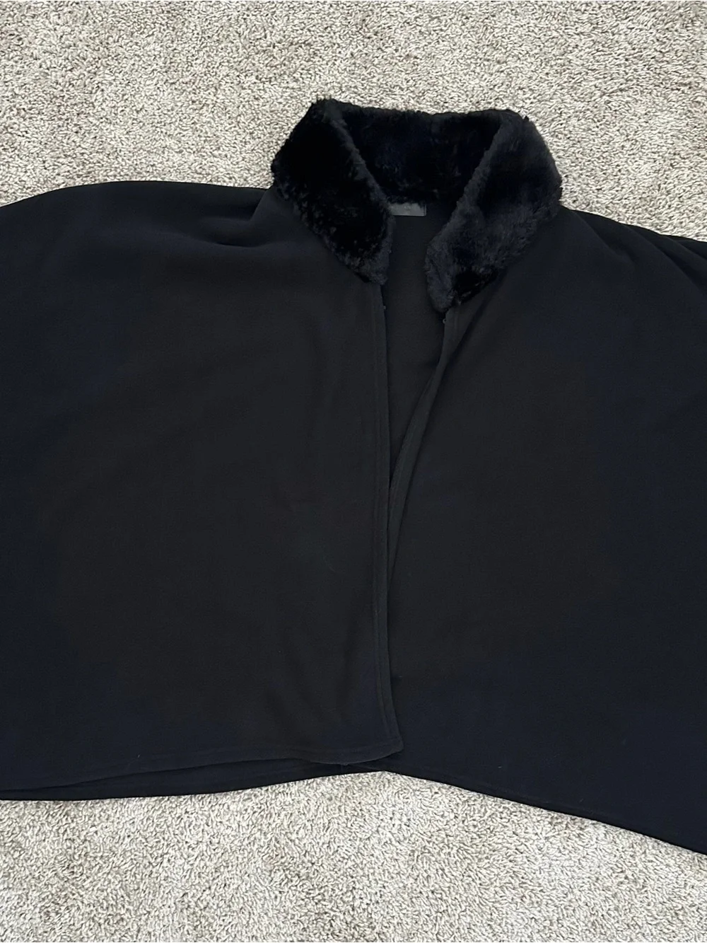 Black Women's Cape Coat with Faux Fur Collar